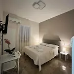 לינה וארוחת בוקר Casa Doria ולמונטונה