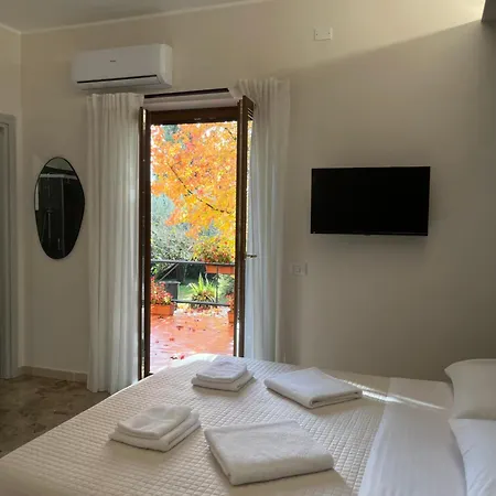 Casa Doria Bed & Breakfast 3*