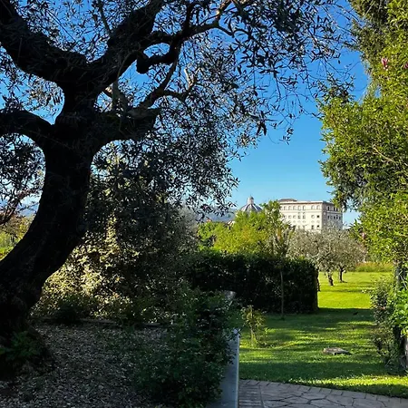 Casa Doria Frühstückspension 3*